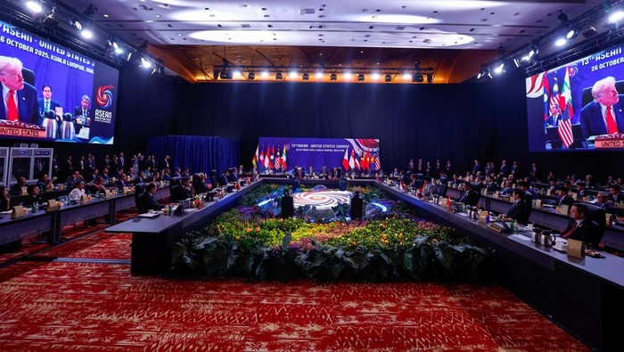 Trump & Prabowo Tampil Kompak di KTT ASEAN 2025: Apresiasi Mendalam